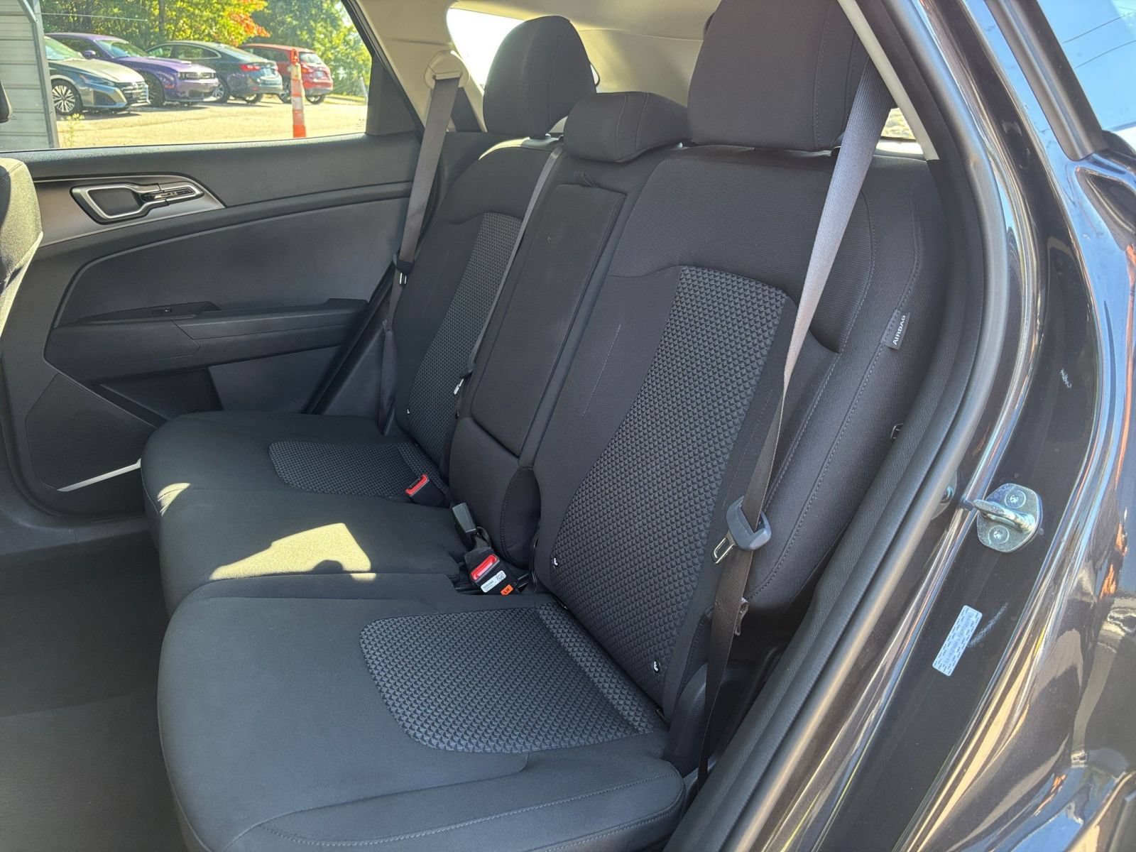 Used 2026 Kia Sportage LX FWD image 34