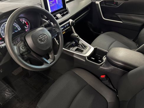 Certified 2023 Toyota RAV4 LE image 10