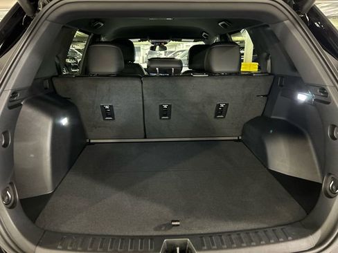 Used 2026 Chevrolet Equinox LT w/ Convenience Package II AWD/4WD image 24