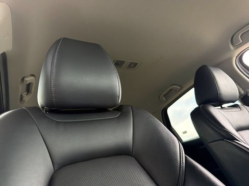 Used 2025 MAZDA CX-5 AWD 2.5 S w/ Select Package image 16