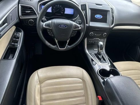 Used 2017 Ford Edge SEL w/ Equipment Group 201A image 23