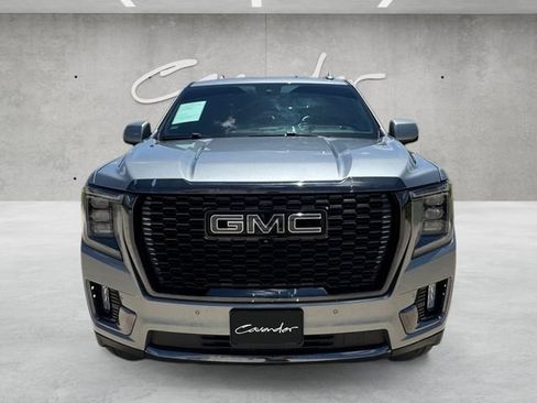 Used 2024 GMC Yukon XL Denali Ultimate AWD/4WD image 18