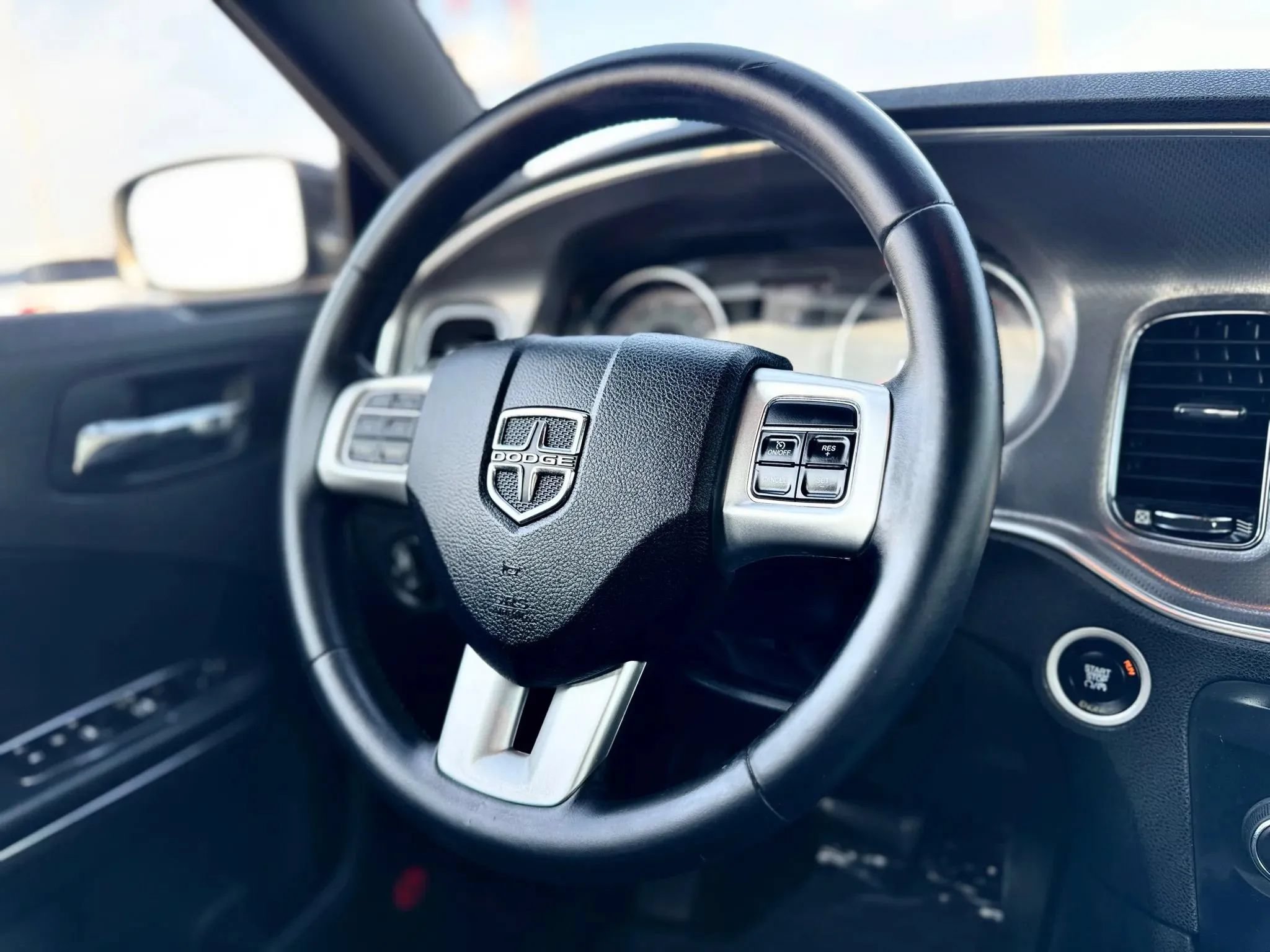 Used 2013 Dodge Charger SXT w/ Rallye Appearance Group RWD image 29