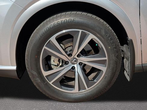 Used 2025 Lexus RX 350 Premium w/ Accessory Package (Z1) FWD image 7