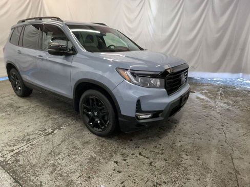 Certified 2024 Honda Passport Black Edition image 1