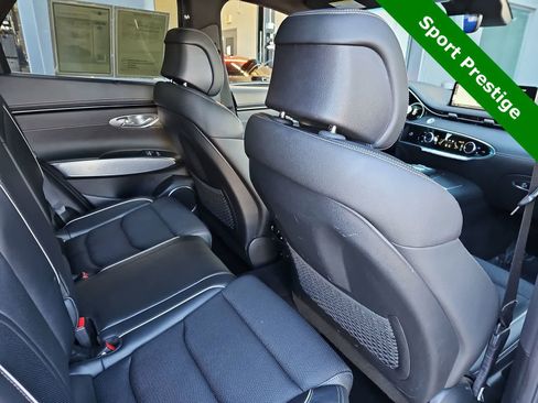 Used 2023 Genesis GV70 2.5T w/ Sport Prestige Package image 16