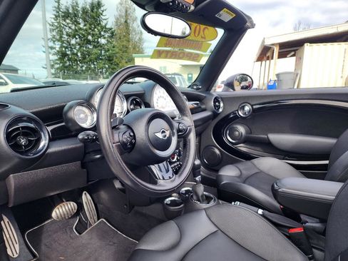 Used 2012 MINI Cooper S image 12