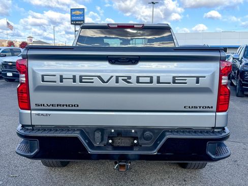 Certified 2024 Chevrolet Silverado 1500 Custom Trail Boss w/ LPO, Dark Essentials Package image 6