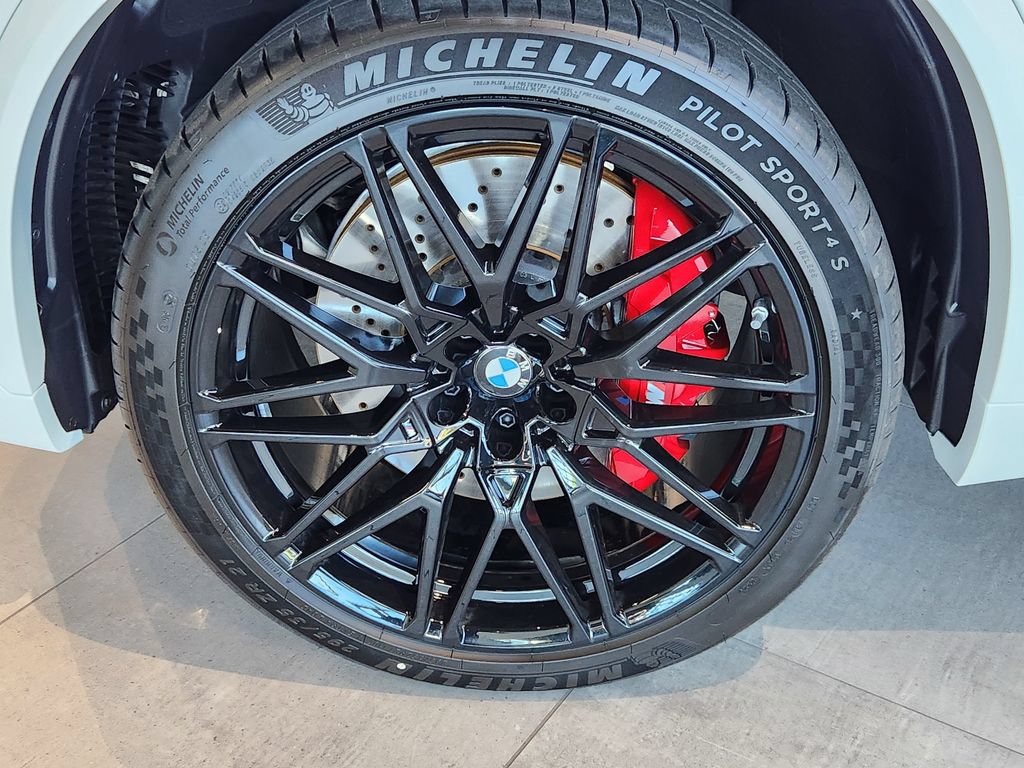 New 2026 BMW X5 M Competition w/ Executive Package AWD/4WD image 7
