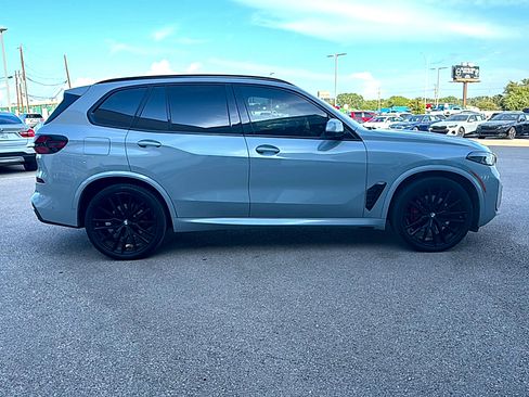 Used 2024 BMW X5 xDrive40i w/ M Sport Package AWD/4WD image 5