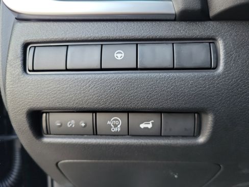 Certified 2026 Nissan Rogue SV w/ Cold Weather Package FWD image 18