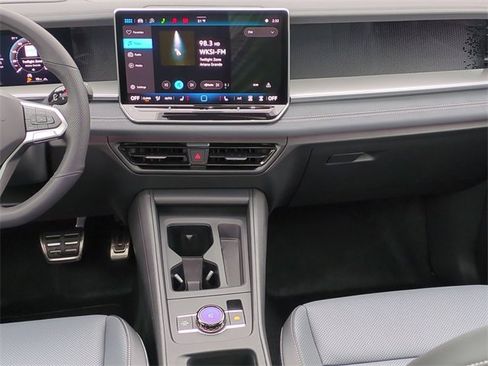 New 2026 Volkswagen Tiguan SE R-Line image 14