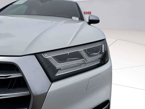 Used 2018 Audi SQ5 Prestige w/ Prestige Package AWD/4WD image 12