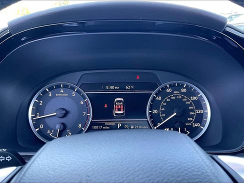 Used 2025 INFINITI QX60 Pure FWD image 19