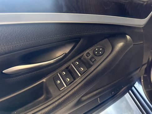 Used 2016 BMW 535i Sedan w/ Driver Assistance Package RWD image 19