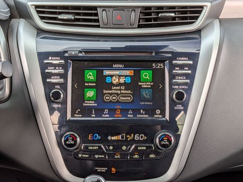 Used 2021 Nissan Murano SL w/ SL Moonroof Package image 33