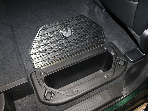 New 2026 RAM 1500 Laramie w/ Night Edition AWD/4WD image 40