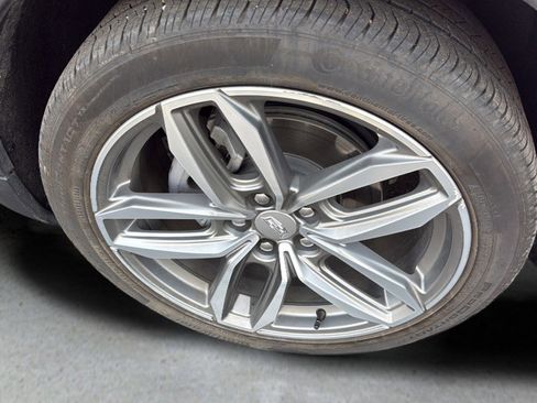 Certified 2023 Cadillac XT4 Sport image 11