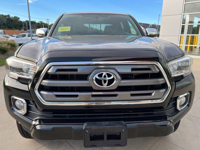 Used 2017 Toyota Tacoma Limited w/ Tow Package AWD/4WD image 2