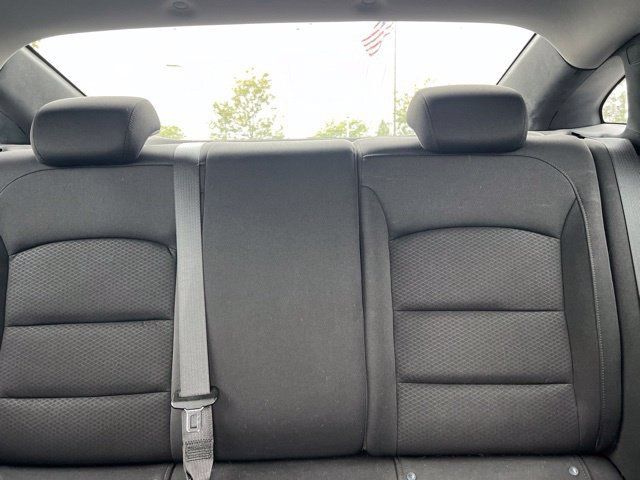 Used 2020 Chevrolet Malibu RS FWD image 29