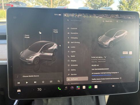Used 2024 Tesla Model Y Long Range AWD/4WD image 2