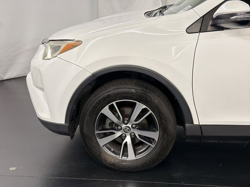 Used 2016 Toyota RAV4 XLE FWD image 12