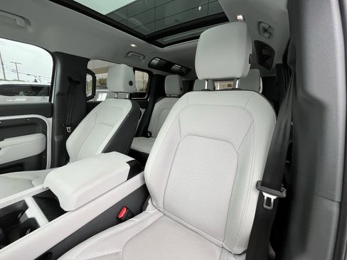 Used 2025 Land Rover Defender 110 S AWD/4WD image 17