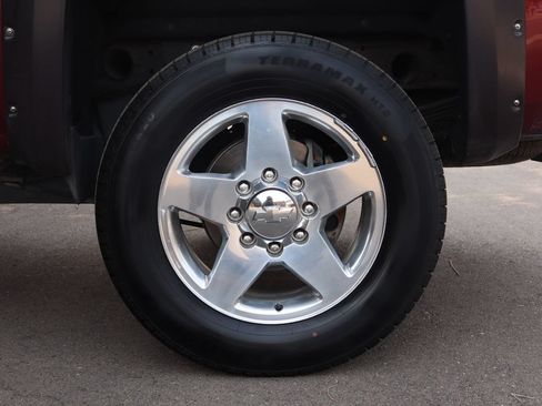 Used 2015 Chevrolet Silverado 2500 LTZ w/ Duramax Plus Package AWD/4WD image 41