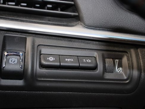 Used 2019 Cadillac XTS Premium Luxury FWD image 29