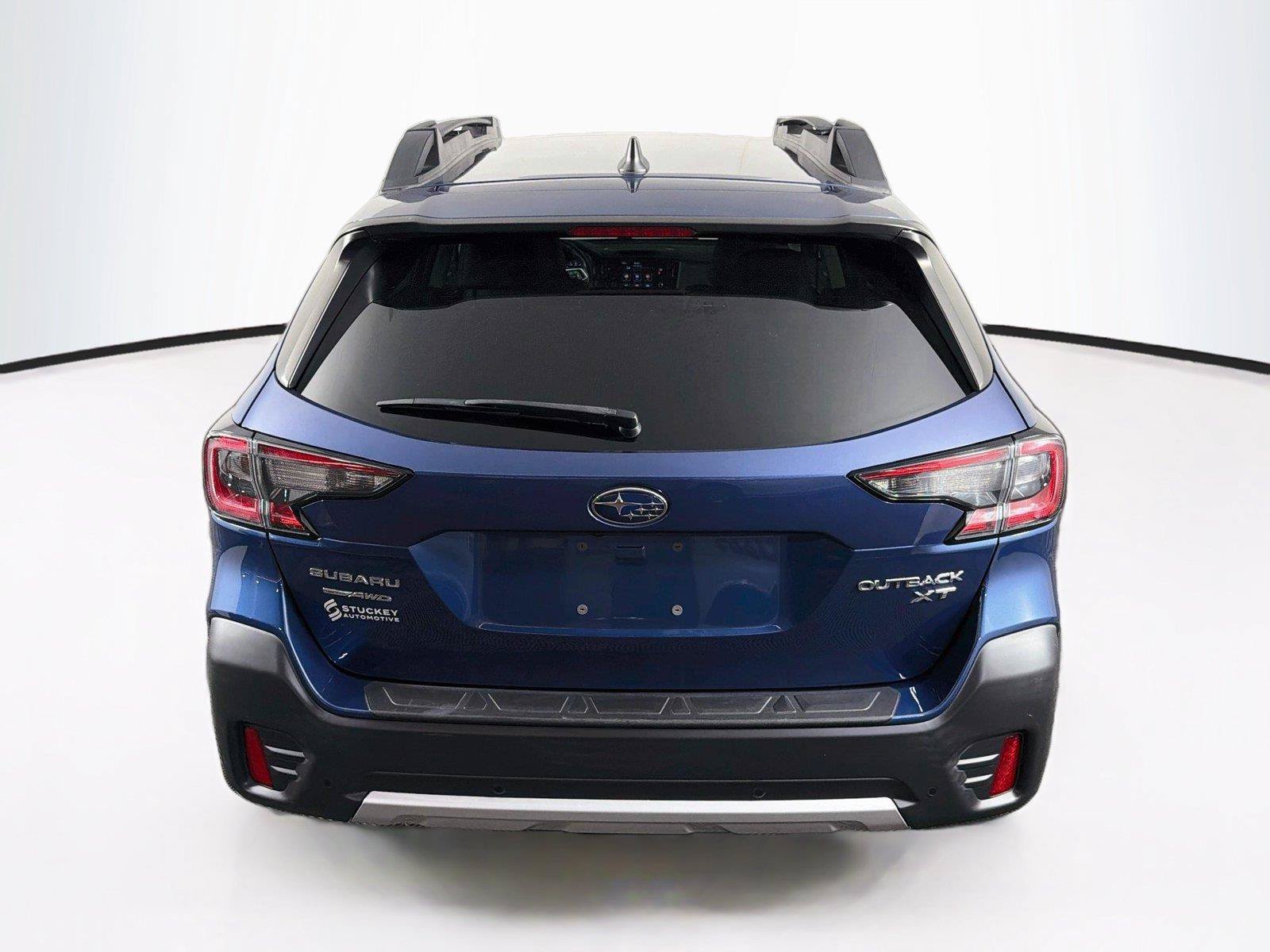 Used 2022 Subaru Outback Limited XT w/ Popular Package #2 AWD/4WD image 10