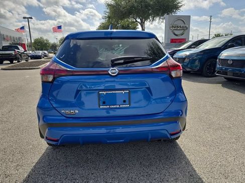 Certified 2021 Nissan Kicks S FWD image 7