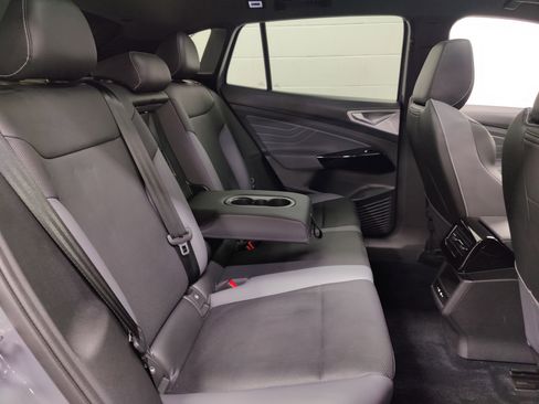 Used 2023 Volkswagen ID.4 Pro S Plus image 14