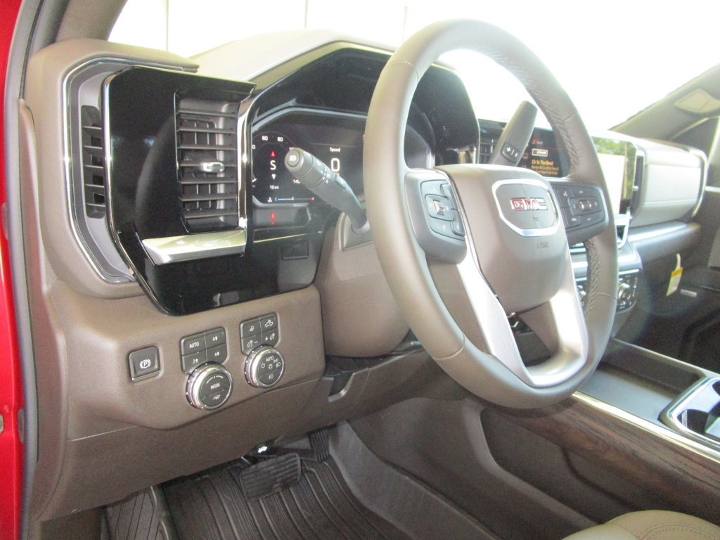 New 2026 GMC Sierra 2500 SLT w/ SLT Premium Package AWD/4WD image 32