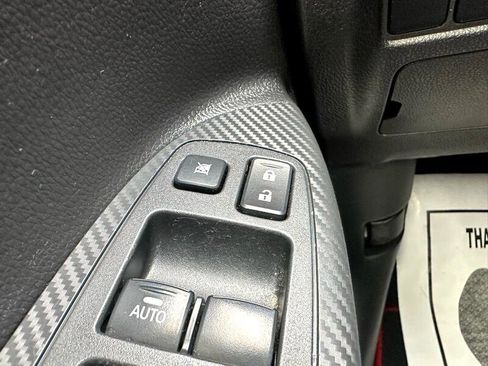 Used 2024 Mitsubishi Eclipse Cross LE image 11