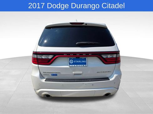 Used 2017 Dodge Durango Citadel w/ Technology Group AWD/4WD image 8