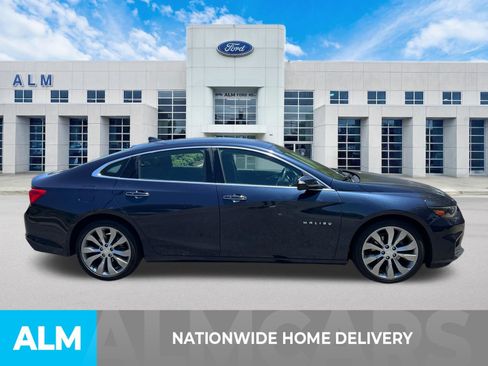 Used 2017 Chevrolet Malibu Premier w/ Premier Sun and Wheel Package FWD image 4