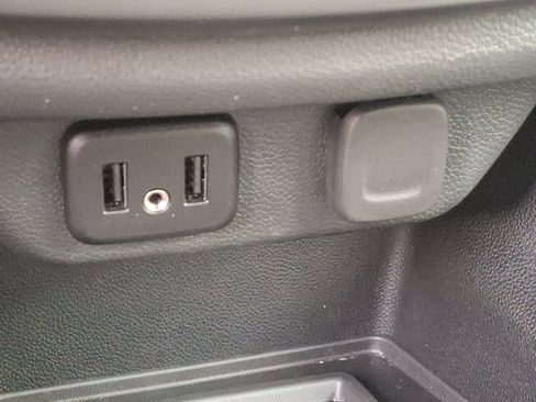 Certified 2023 Chevrolet Traverse LT w/ LPO, Cargo Package image 26