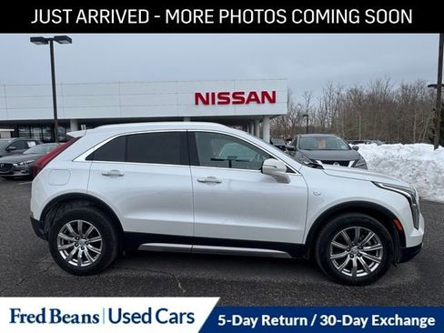 Used 2022 Cadillac XT4 Premium Luxury w/ Driver Awareness Package image 9