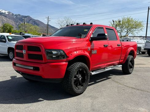 Used 2013 RAM 2500 Tradesman w/ Chrome Appearance Group image 2