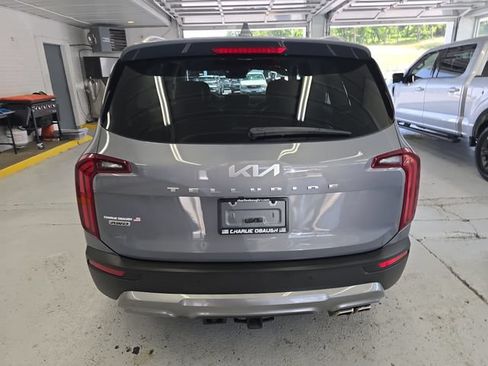 Used 2022 Kia Telluride SX w/ SX Prestige Package AWD/4WD image 4