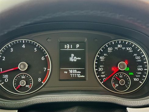 Used 2014 Volkswagen Passat 1.8T Wolfsburg Edition image 10