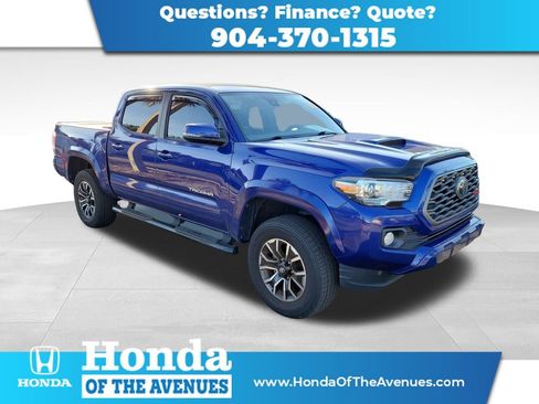 Used 2022 Toyota Tacoma TRD Sport w/ Technology Package AWD/4WD image 1