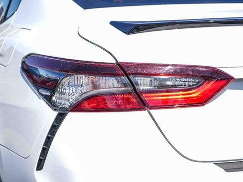 Used 2024 Toyota Camry SE w/ Convenience Package FWD image 10