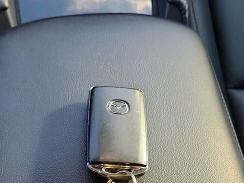 Used 2024 MAZDA MAZDA3 s image 37