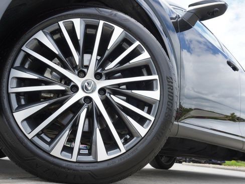 Certified 2025 Lexus RX 350 Premium Plus w/ Accessory Package (Z1) FWD image 11