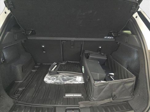 New 2026 Land Rover Range Rover Evoque S image 12