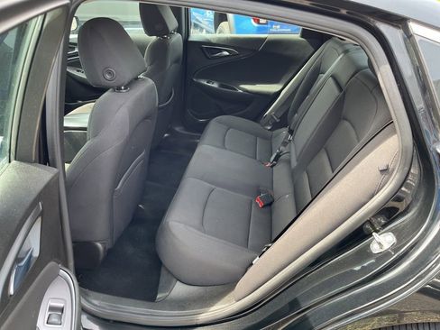 Used 2022 Chevrolet Malibu LT FWD image 13