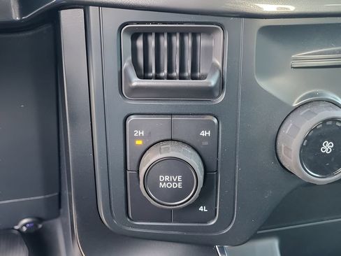 Used 2025 Ford F150 STX AWD/4WD image 15