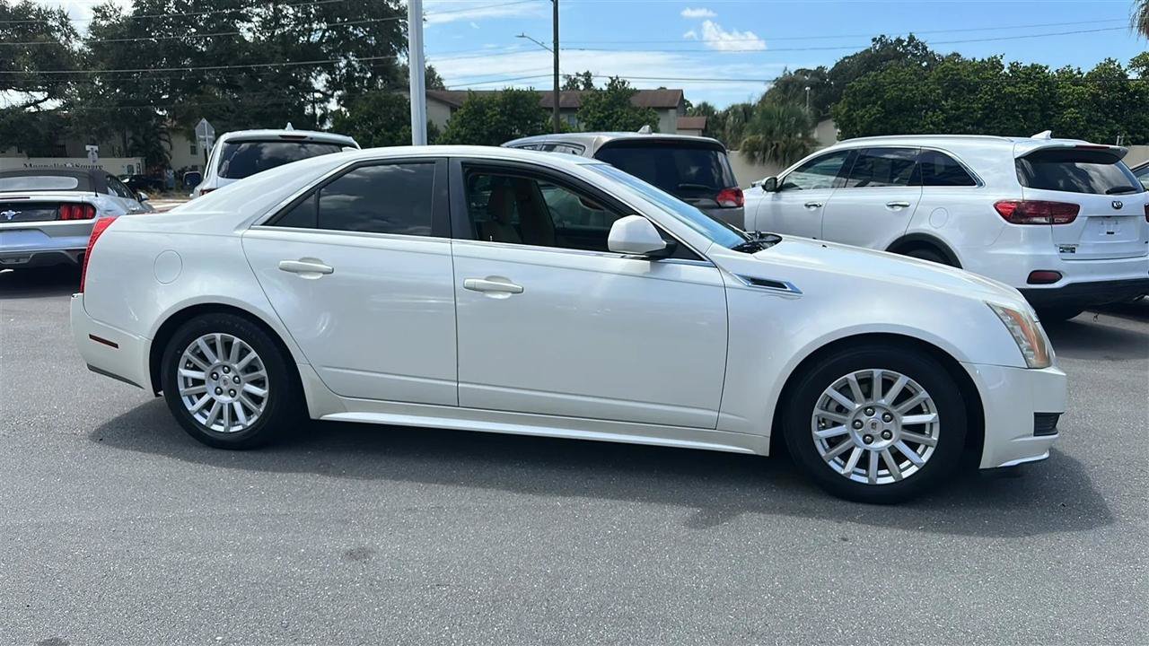 Used 2013 Cadillac CTS Luxury RWD image 7