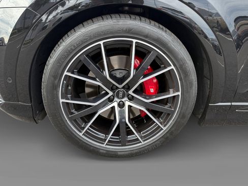 Used 2022 Audi SQ8 Prestige image 10